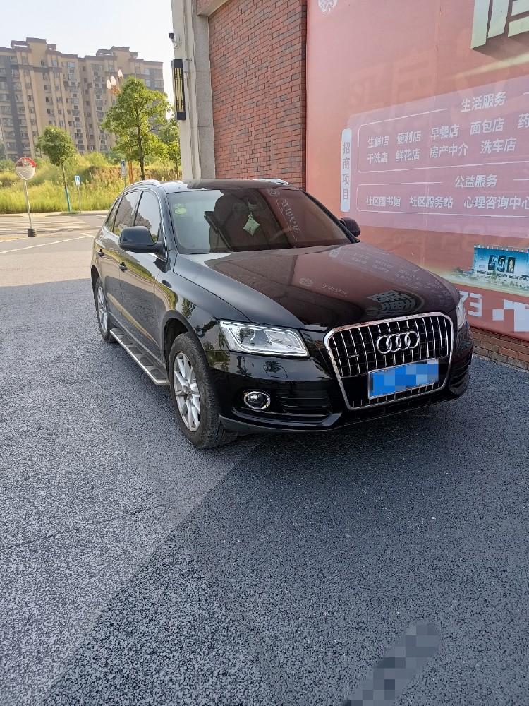 益阳15年奥迪Q58