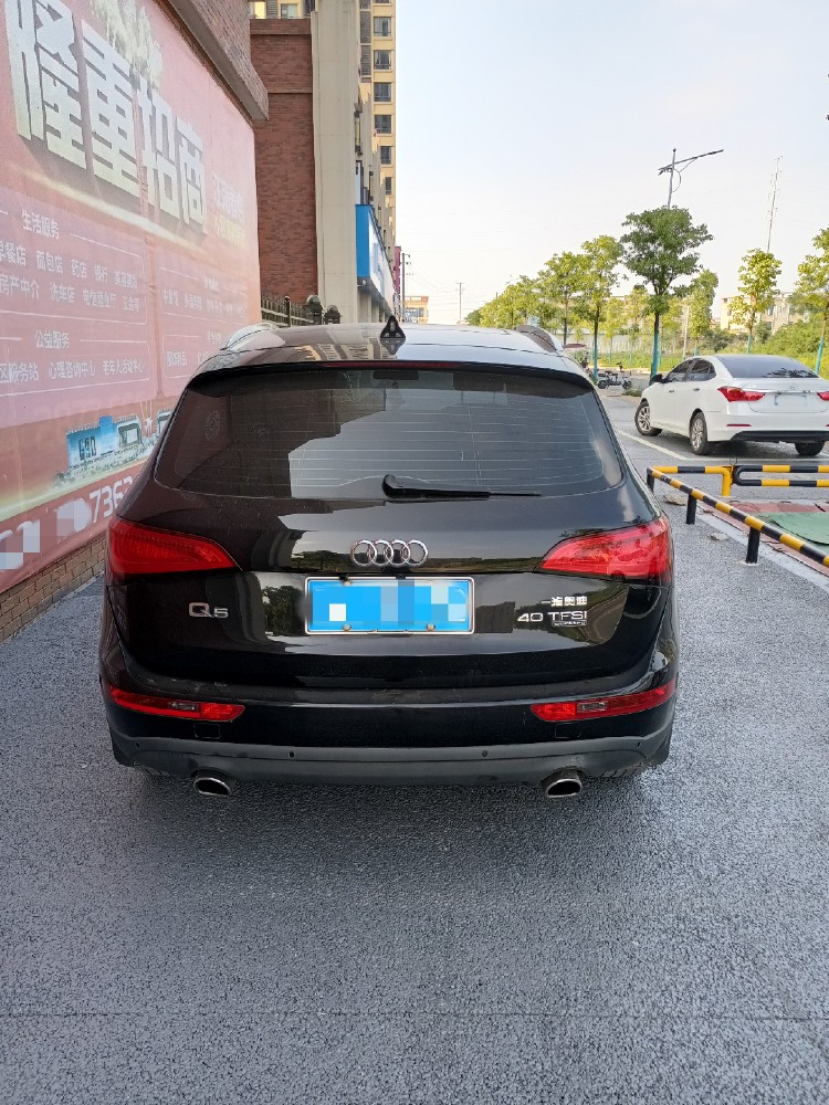 益阳15年奥迪Q57