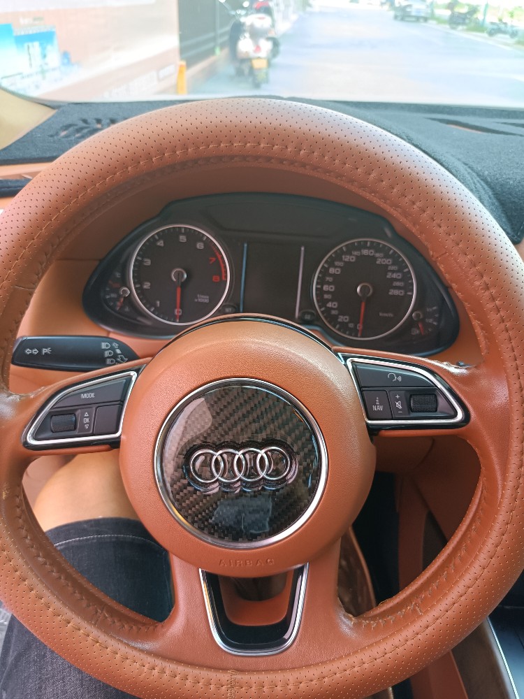 益阳15年奥迪Q53