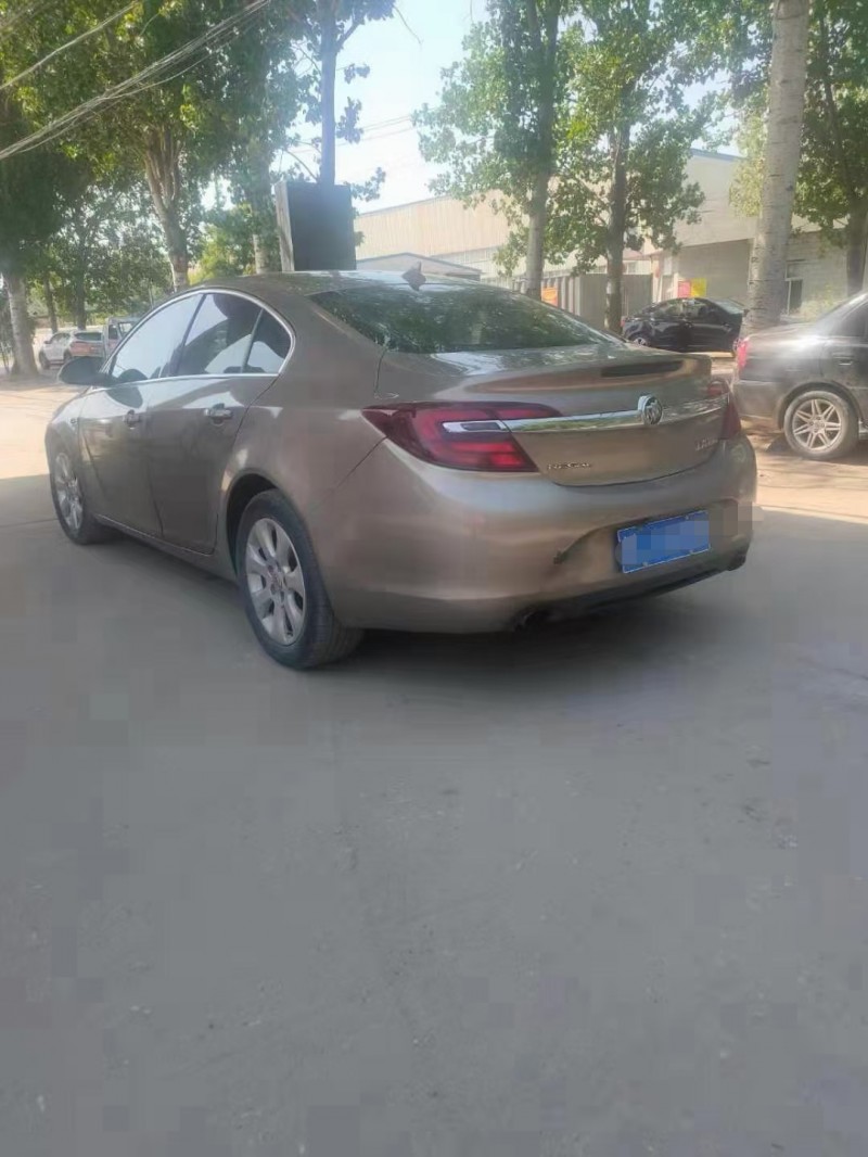 保定15年别克君威5