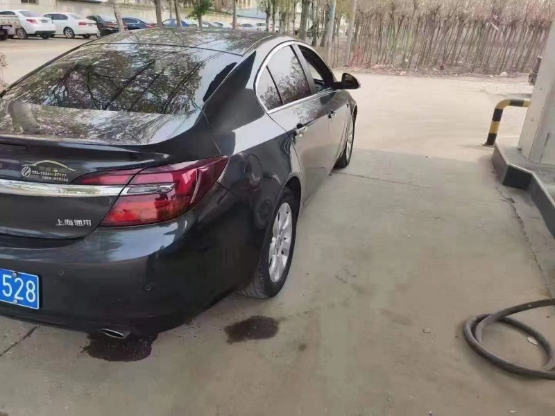 保定15年别克君威GS7