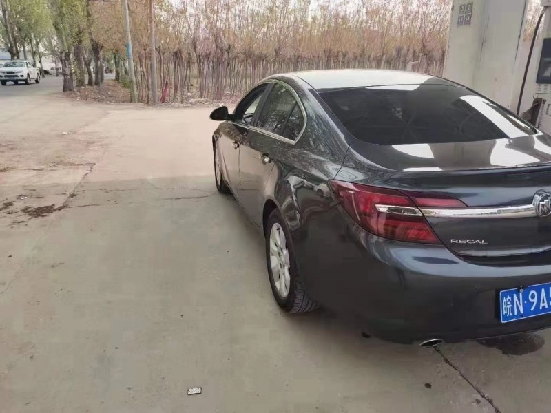 保定15年别克君威GS8