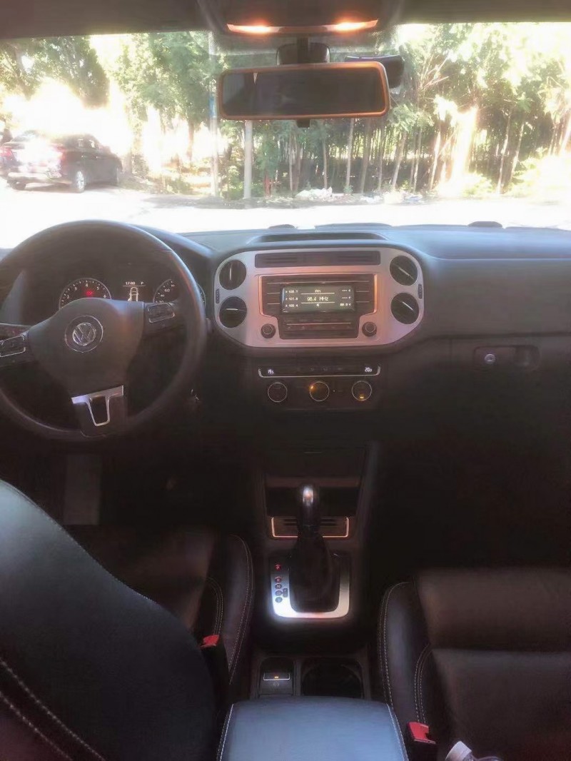 保定16年大众途观8