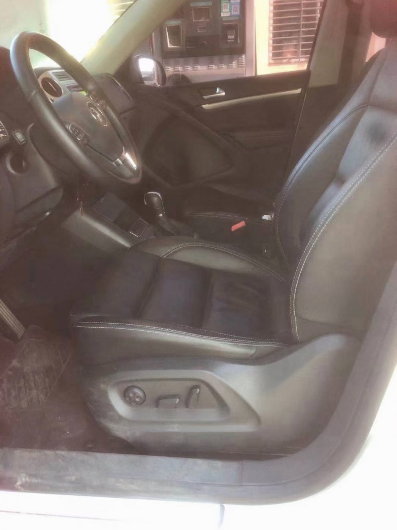 保定16年大众途观7