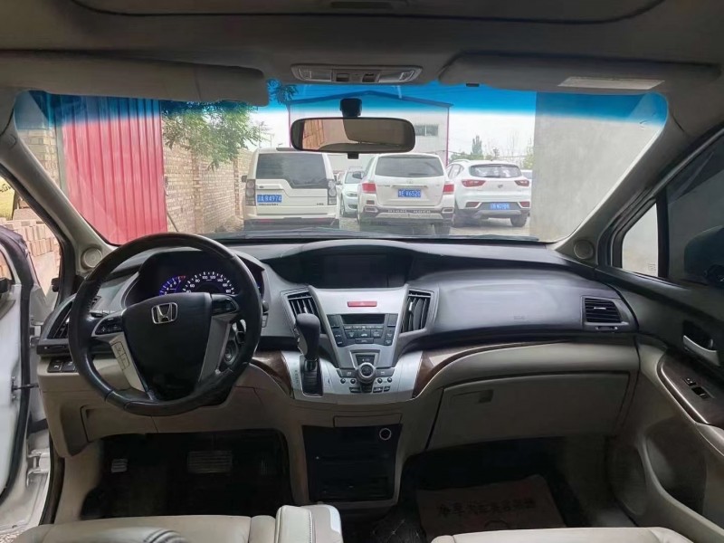 保定14年本田奥德赛9