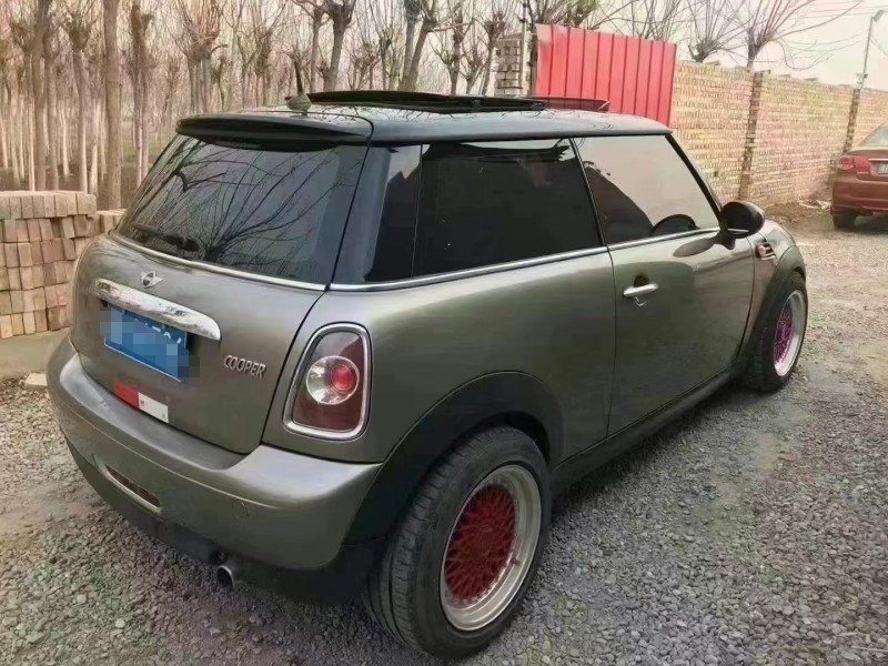 保定12年寶馬MINI5