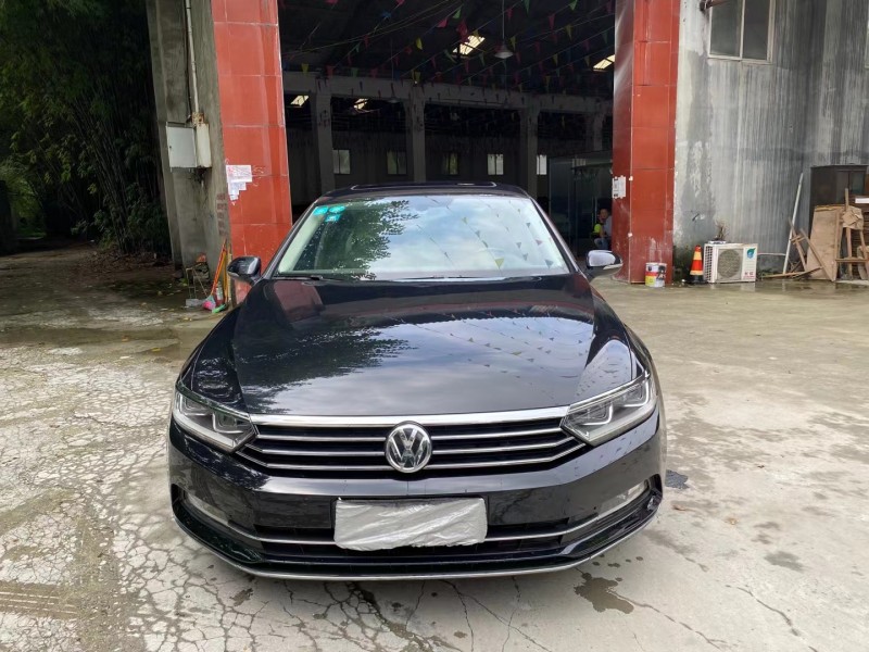 成都17年大众迈腾1