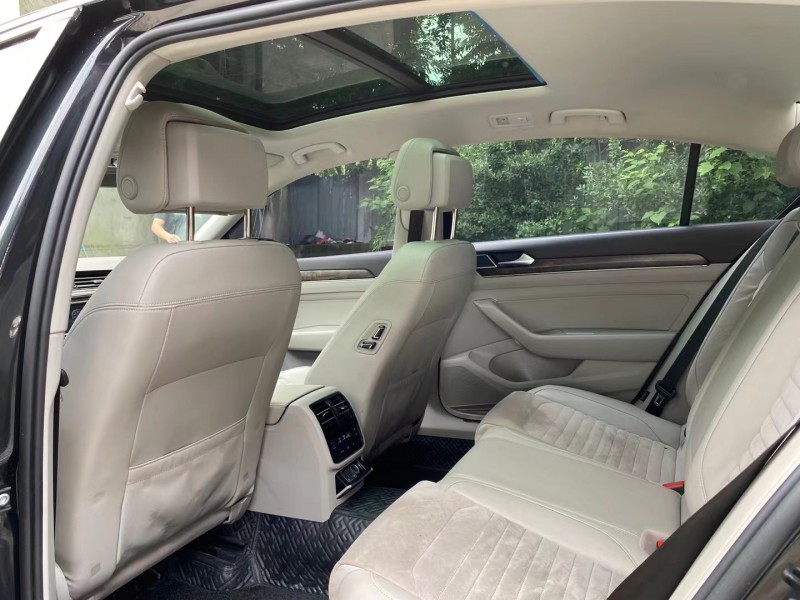 成都17年大众迈腾5