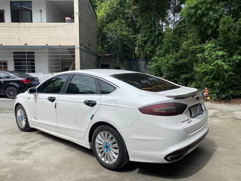 成都16年福特蒙迪欧9