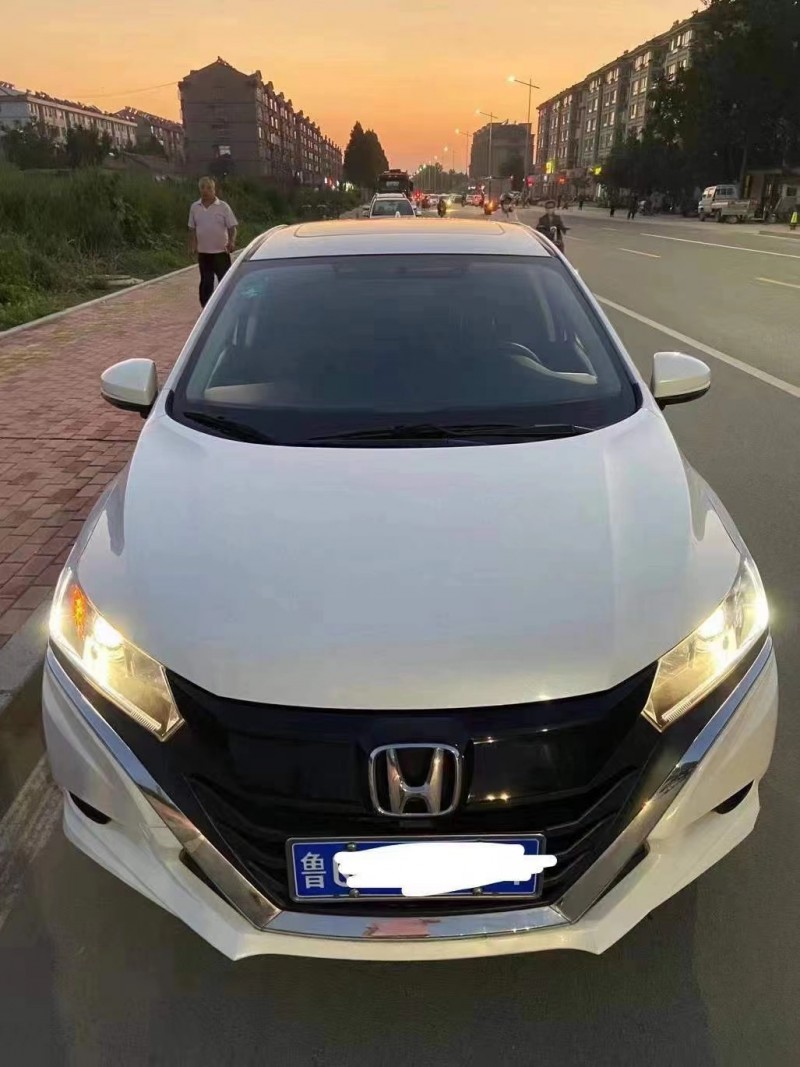 枣庄19年本田竞瑞1