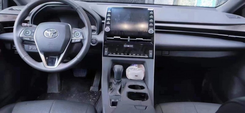 邵阳20年丰田亚洲龙3