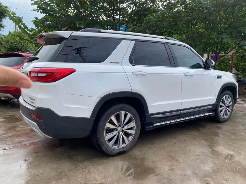 重慶18年長安汽車CS757