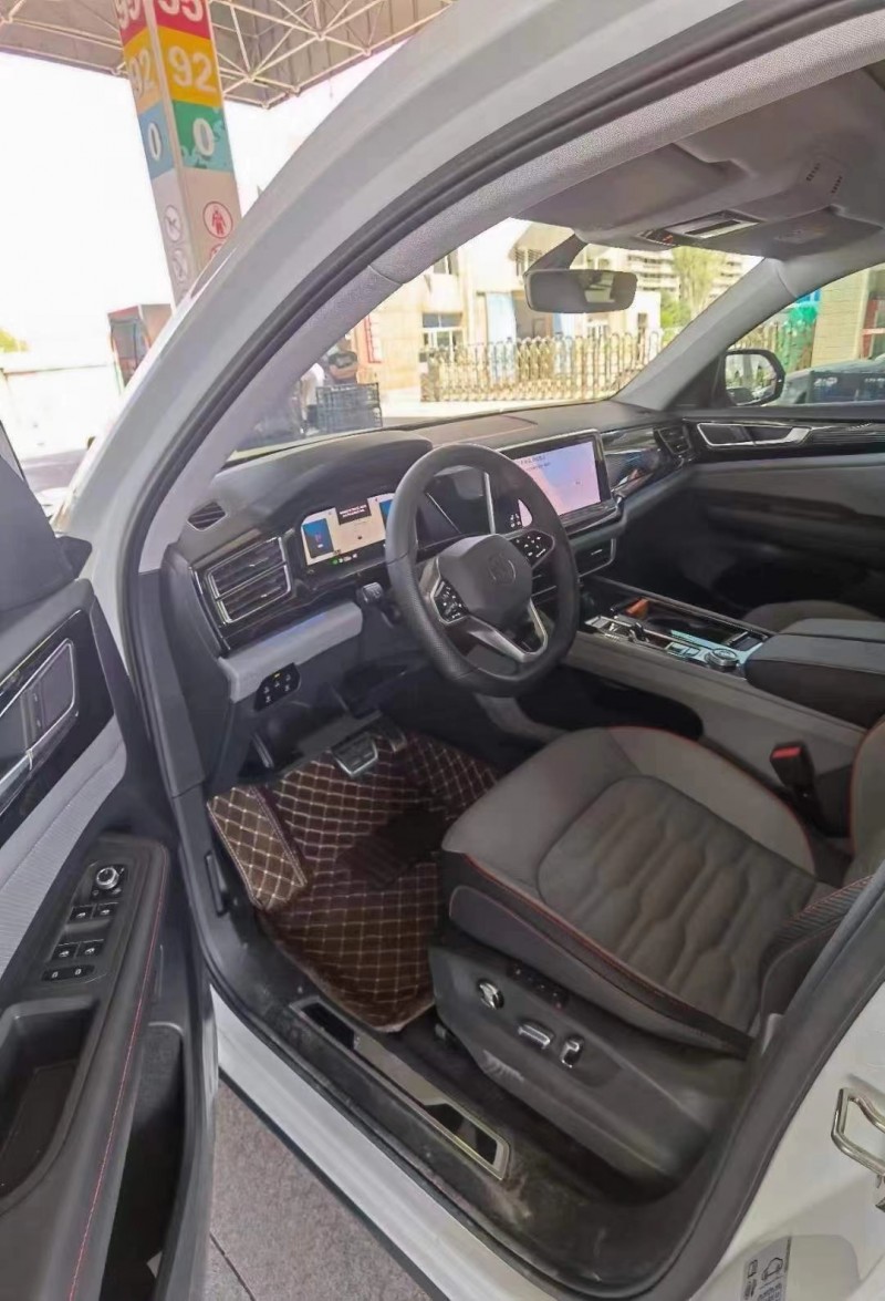 保定21年大众途昂5