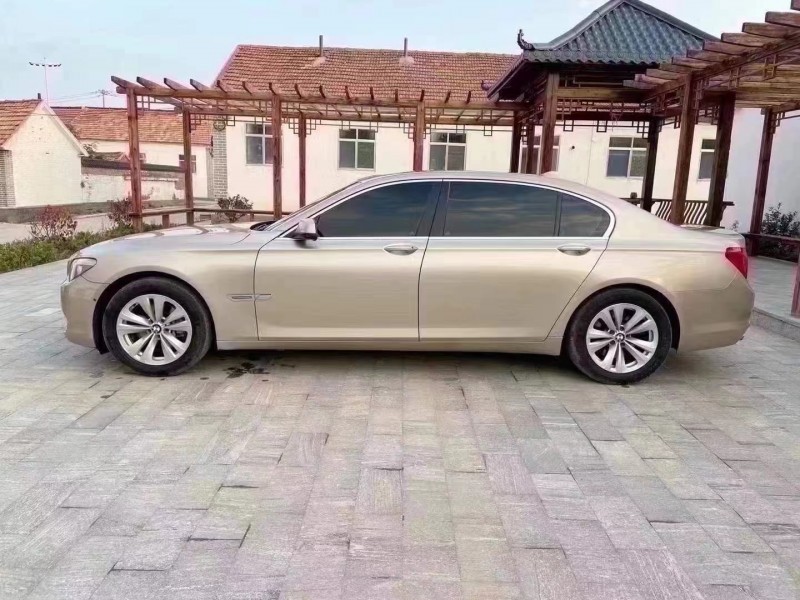 潍坊11年宝马7系8