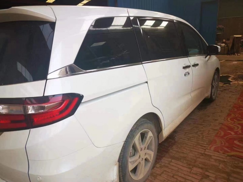 邢台17年本田奥德赛5