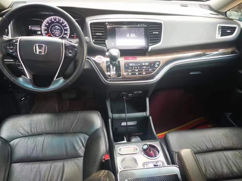 邢台17年本田奥德赛8