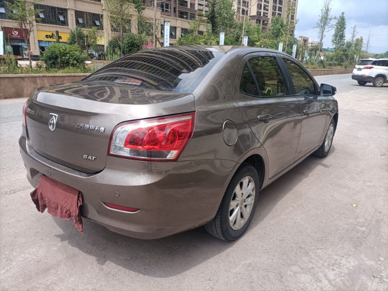 衡陽15年寶駿6309