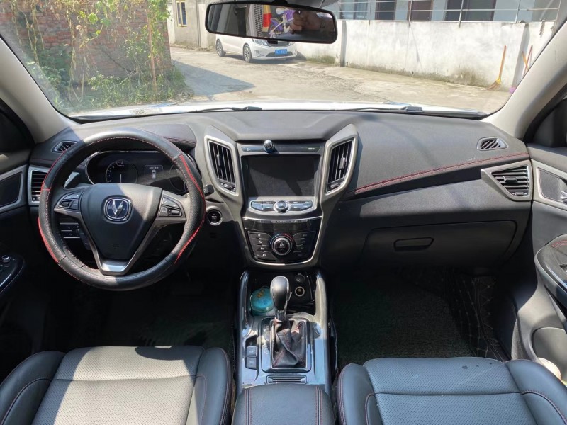 成都20年长安汽车CS754