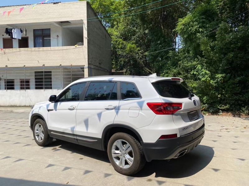 成都20年长安汽车CS759