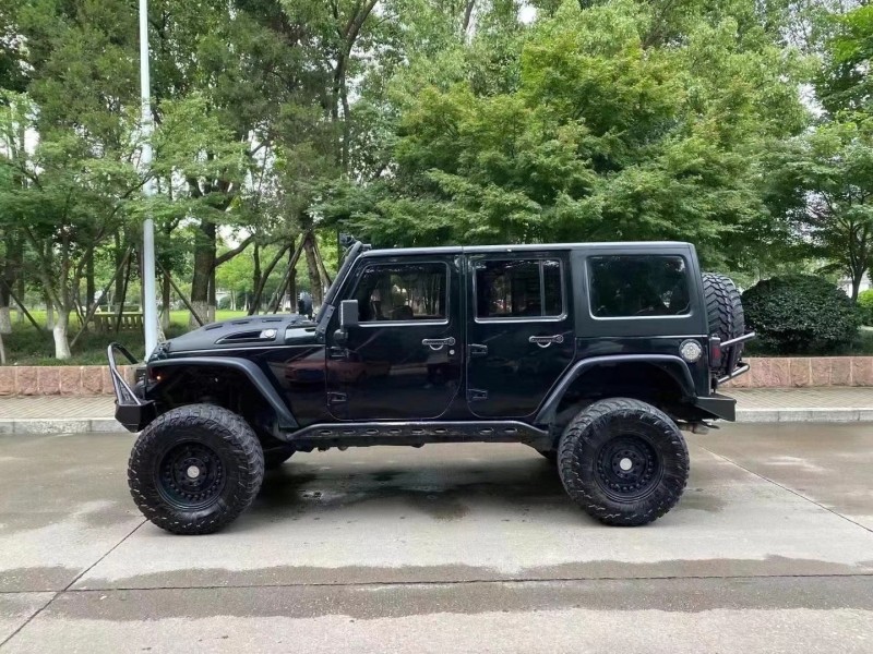 鄂州15年Jeep牧馬人2