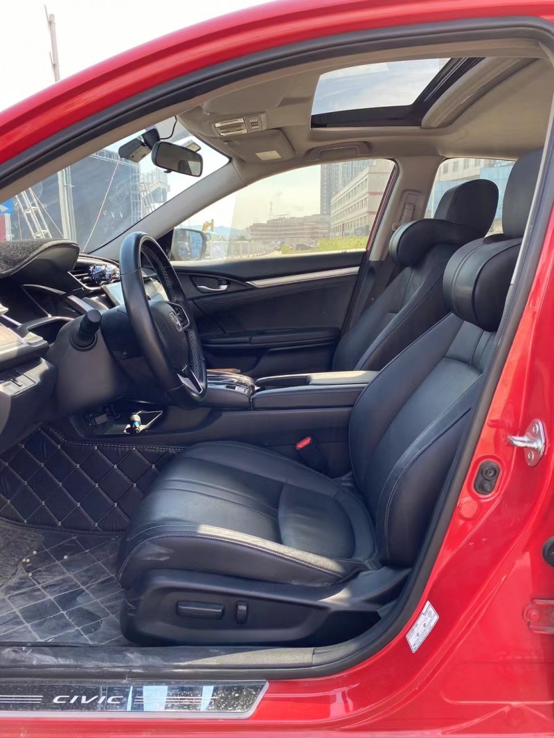 广州17年本田思域4