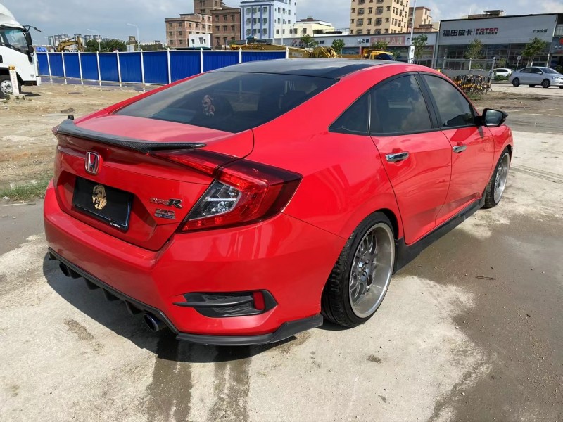 广州17年本田思域9