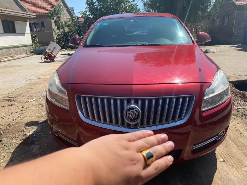 枣庄12年别克君威1