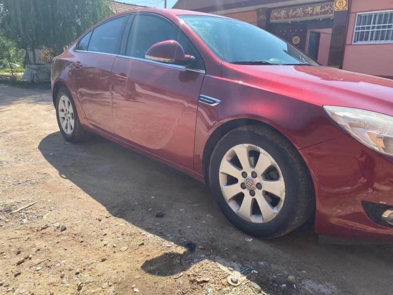 枣庄12年别克君威3