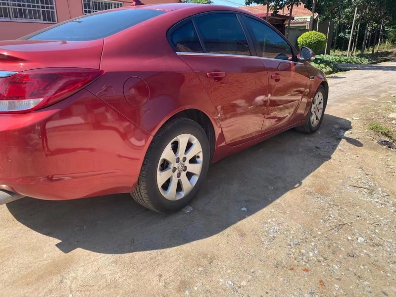 枣庄12年别克君威7