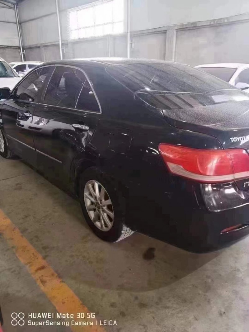 保定13年丰田凯美瑞2