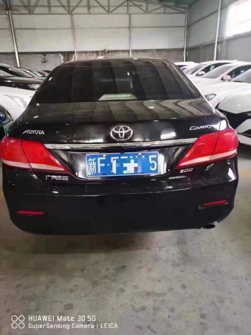 保定13年丰田凯美瑞8