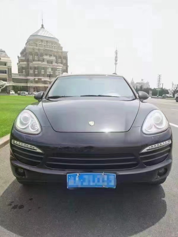 沈陽15年保時捷卡宴1