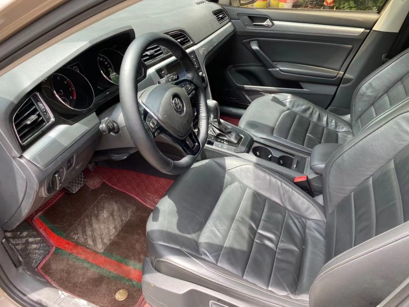 成都16年大众凌渡6