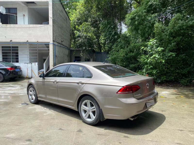 成都16年大众凌渡9