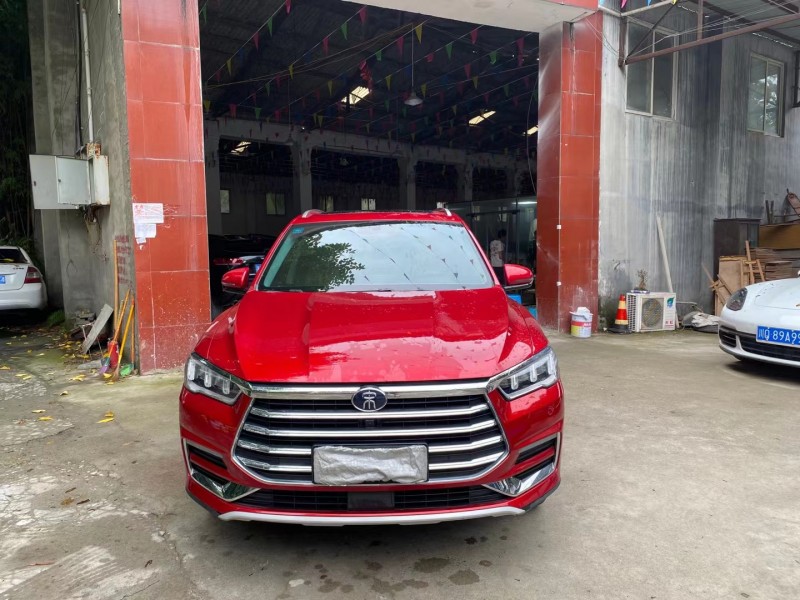 成都20年比亚迪宋1