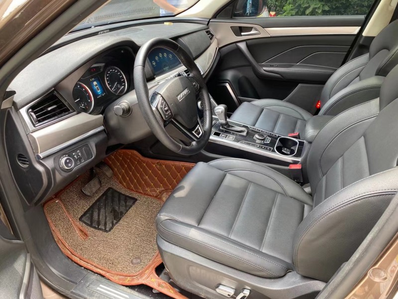 成都17年哈弗H76