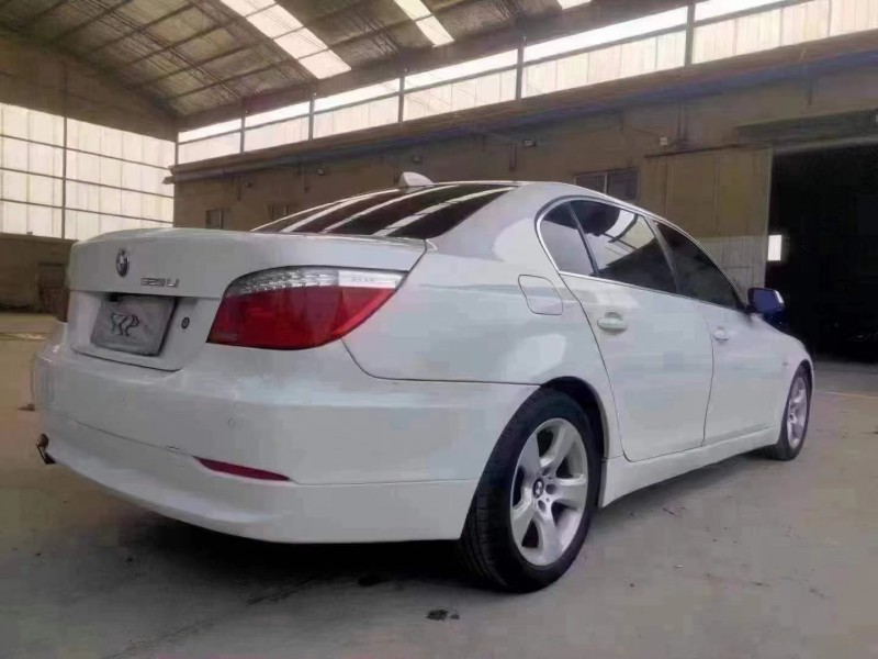 保定09年宝马5系5