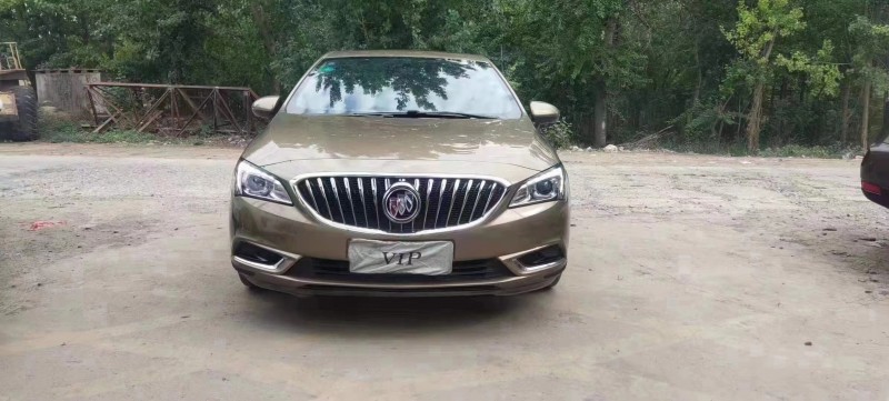 保定16年别克威朗1