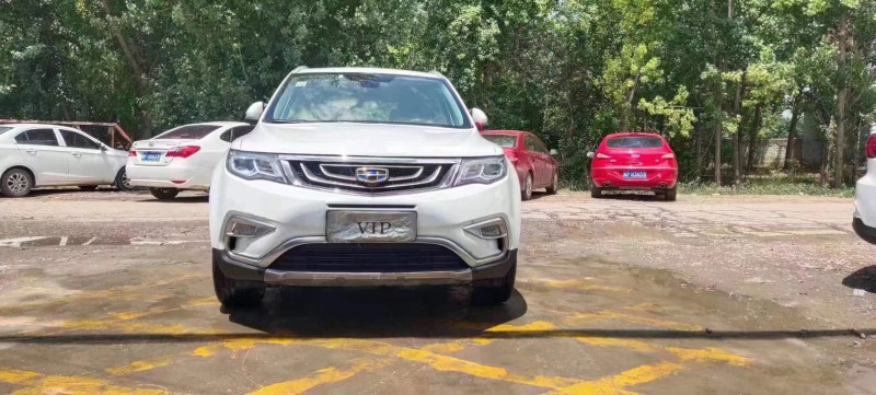 保定16年吉利博越1