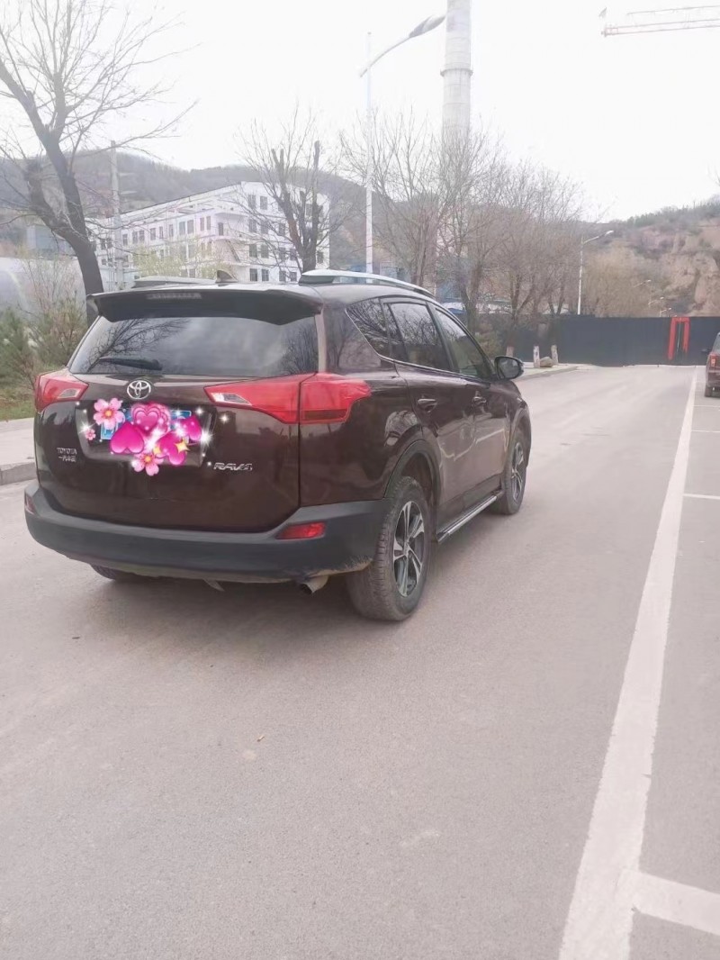 太原15年豐田RAV4榮放7