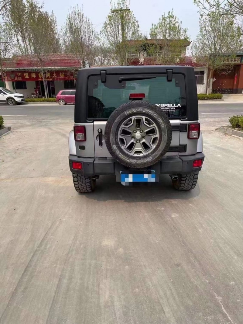 淄博14年Jeep牧馬人9