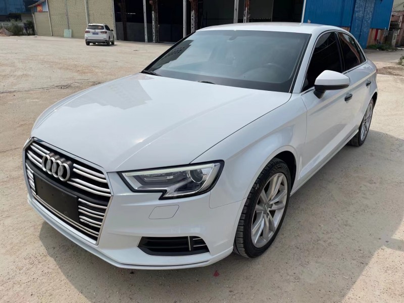 广州18年奥迪A33