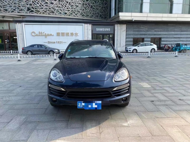 煙臺13年保時捷卡宴9
