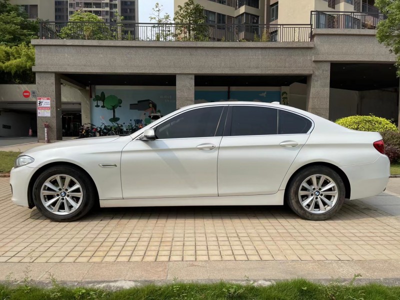 广州13年宝马5系3