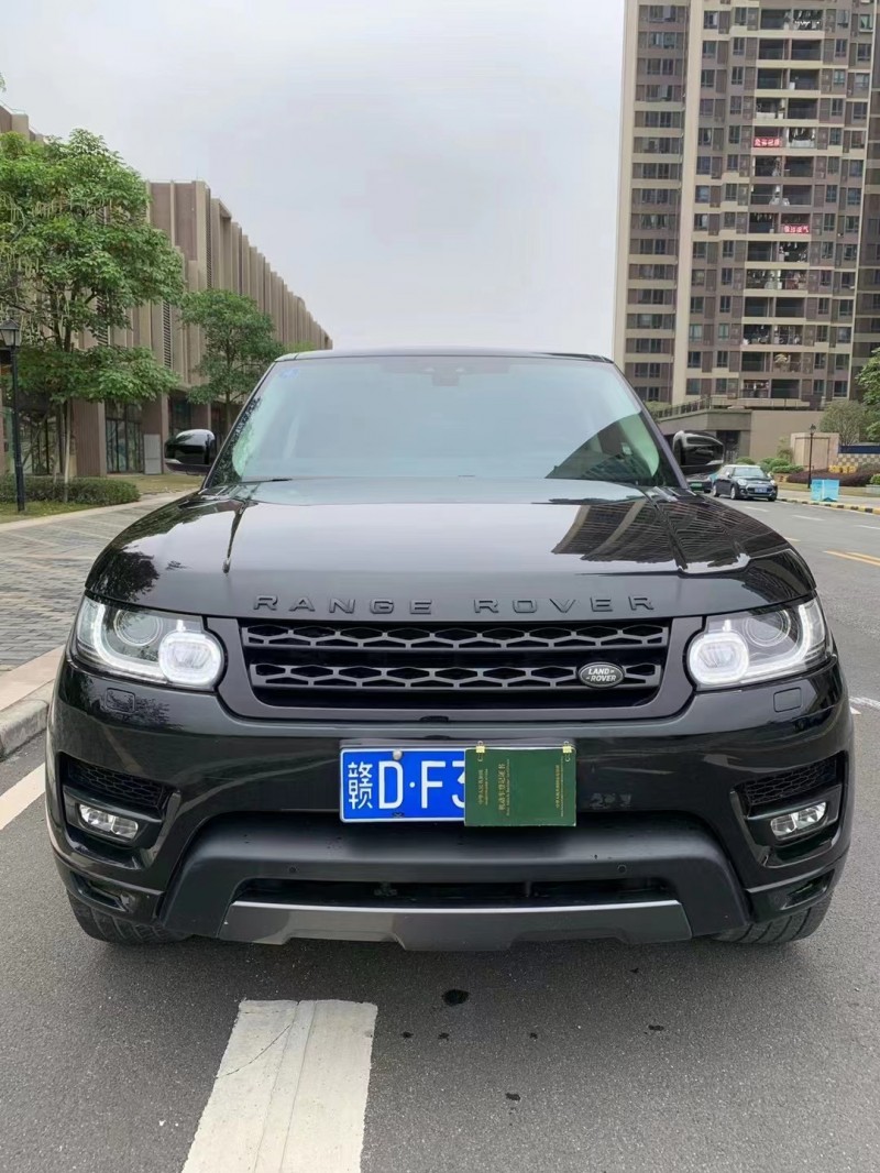 广州17年路虎揽胜运动1