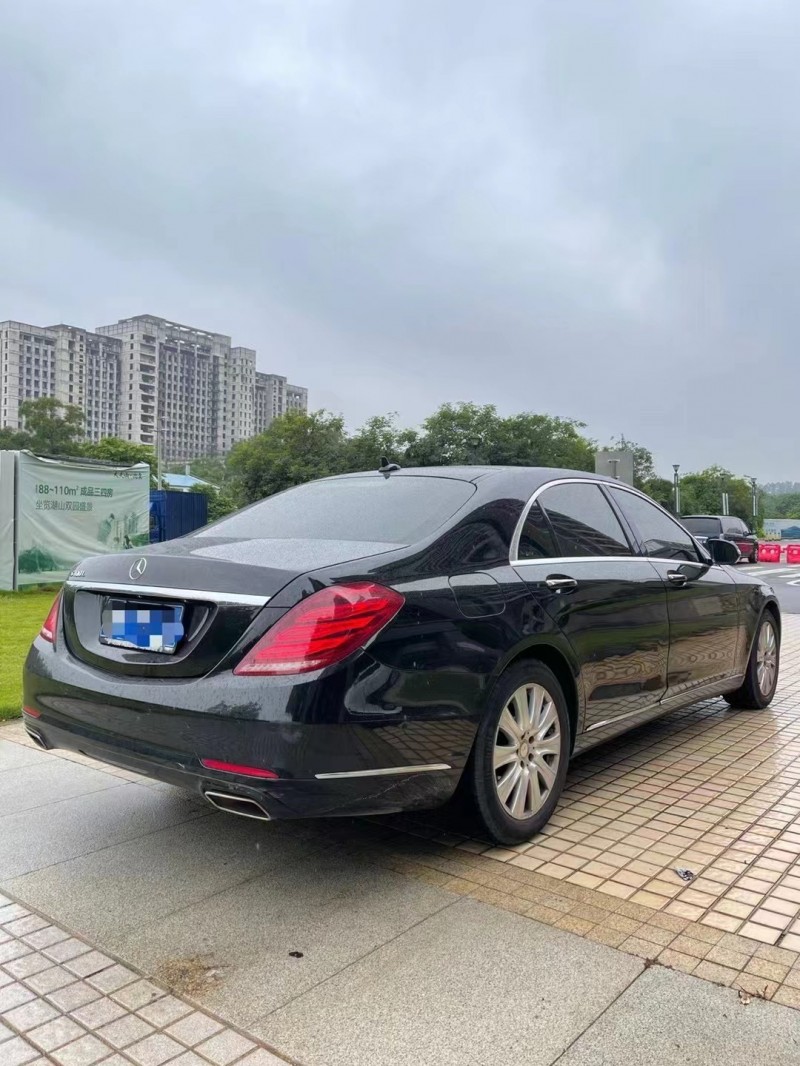 广州16年奔驰S8