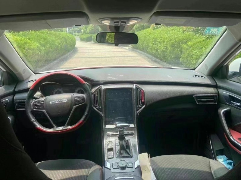 青島18年獵豹汽車CS95