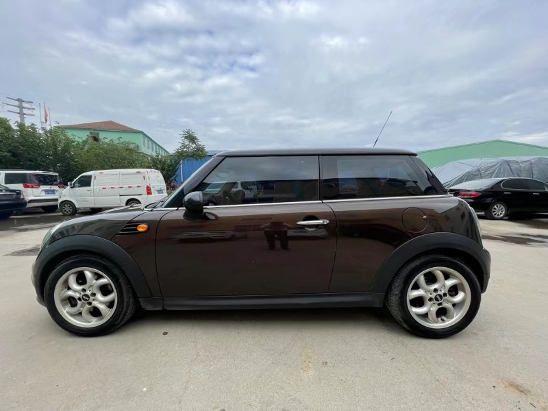 青島12年寶馬MINI6