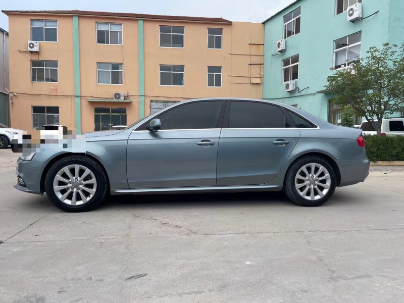 青岛13年奥迪A4L3