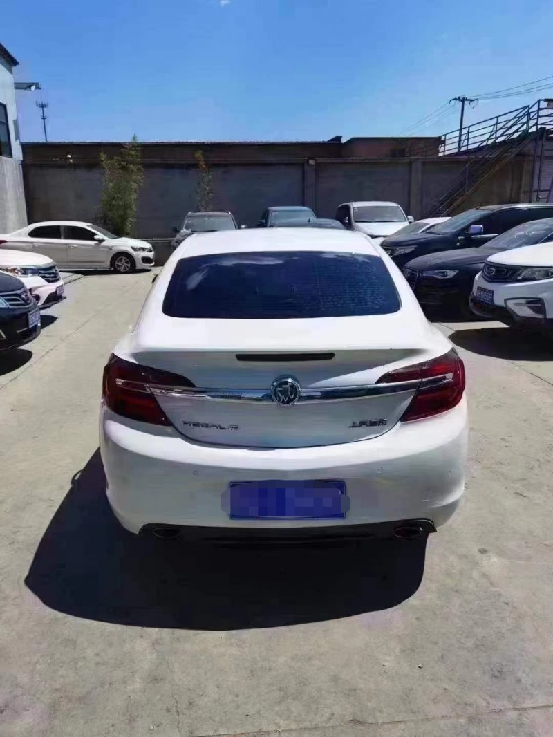 保定17年别克君威1